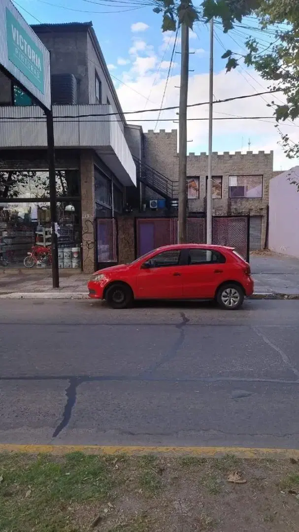 Alquiler de Local Comercial de 700 m² en Monte Grande 4