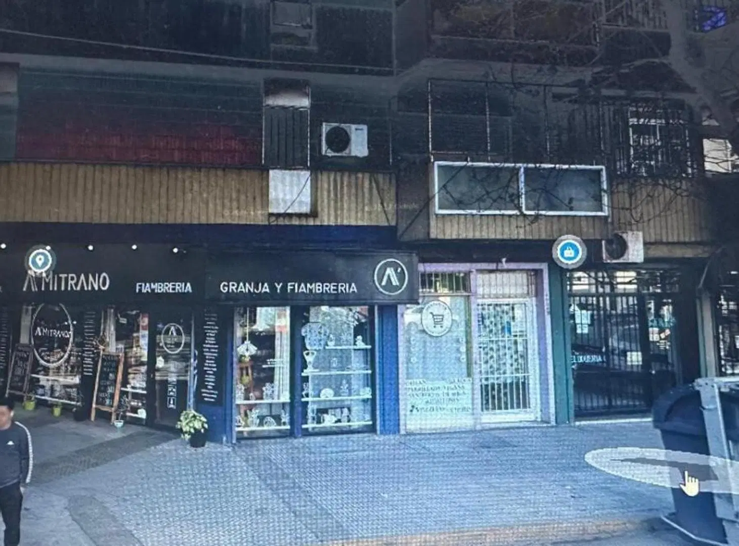 Alquiler de Local Comercial en Villa Urquiza 1