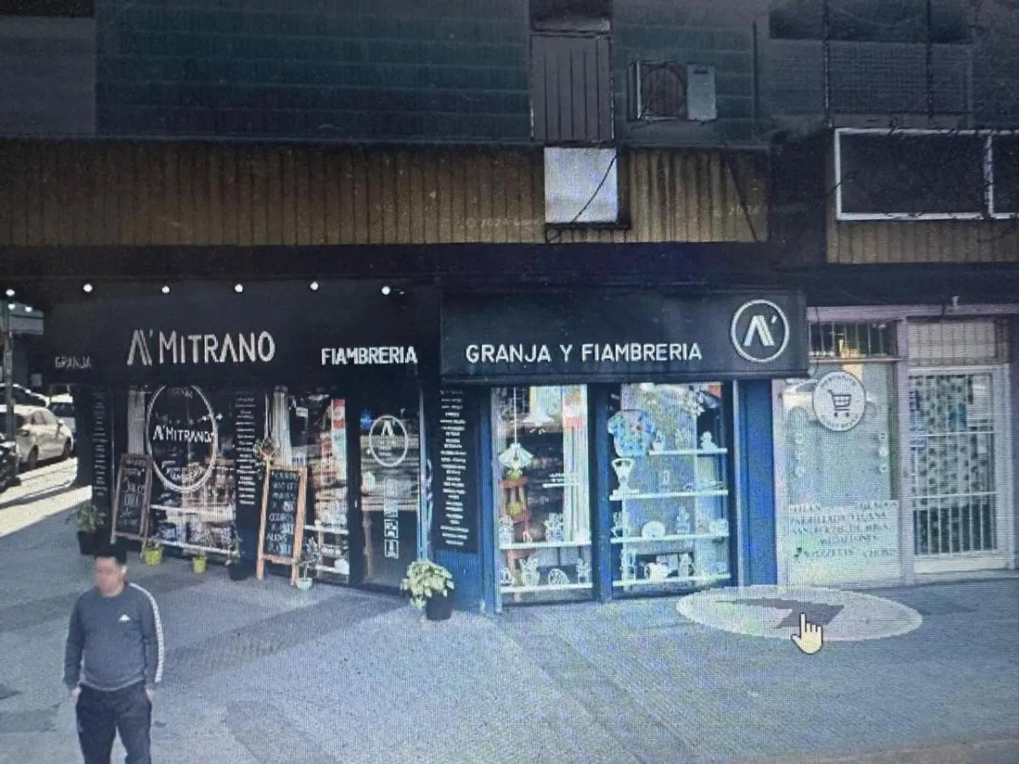Alquiler de Local Comercial en Villa Urquiza 4