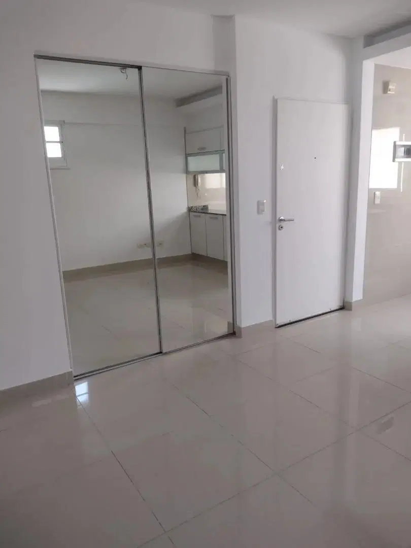 Venta de Semipiso 2 Ambientes en Barrio Norte 3
