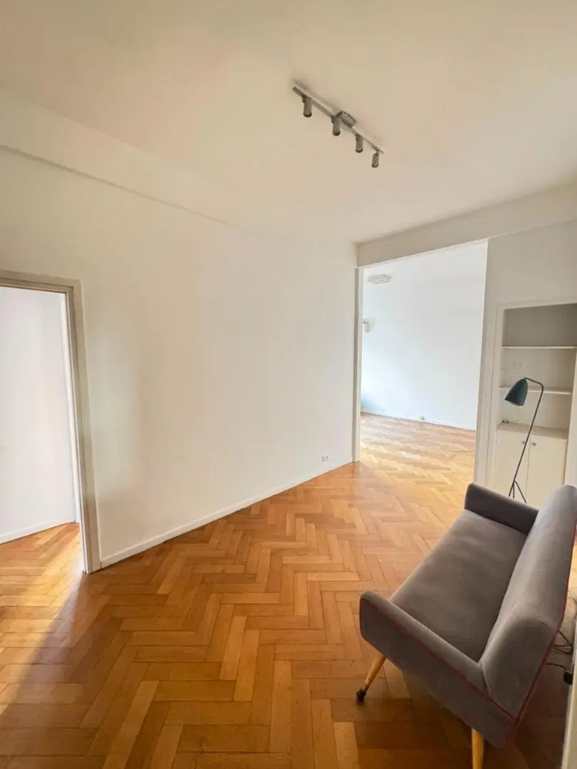 Venta Departamento 3 Ambientes con Dependencia Recoleta 5
