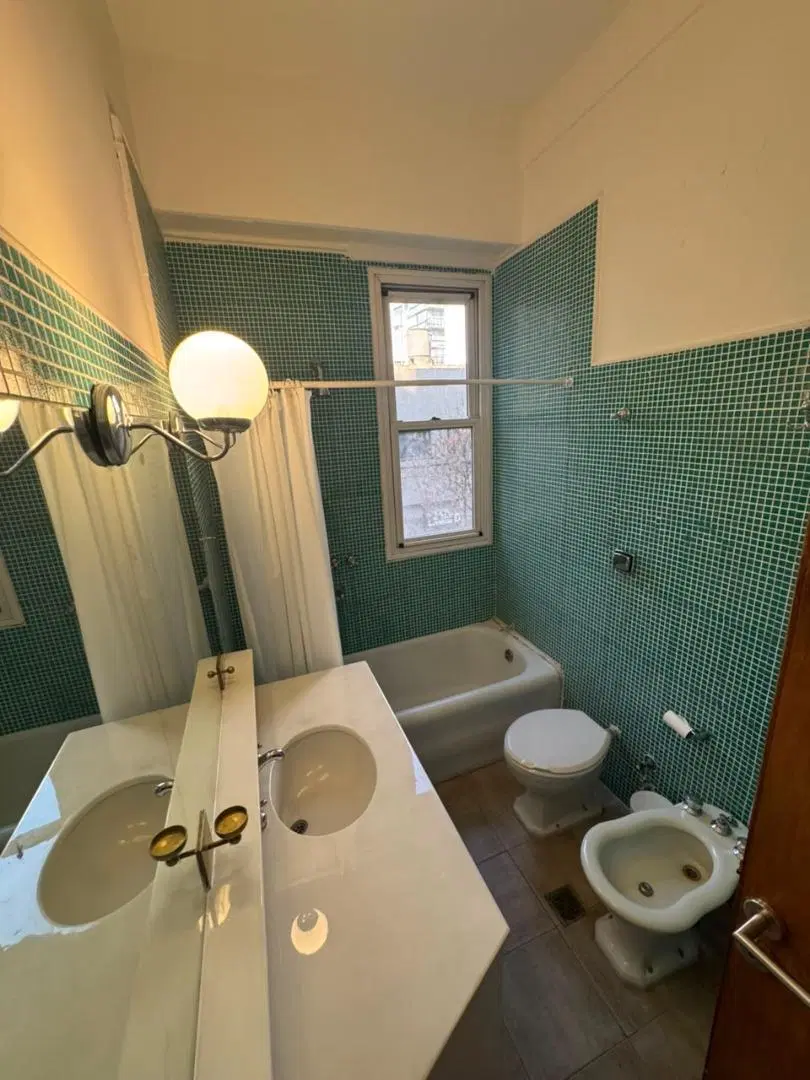 Venta Departamento 3 Ambientes con Dependencia Recoleta 4