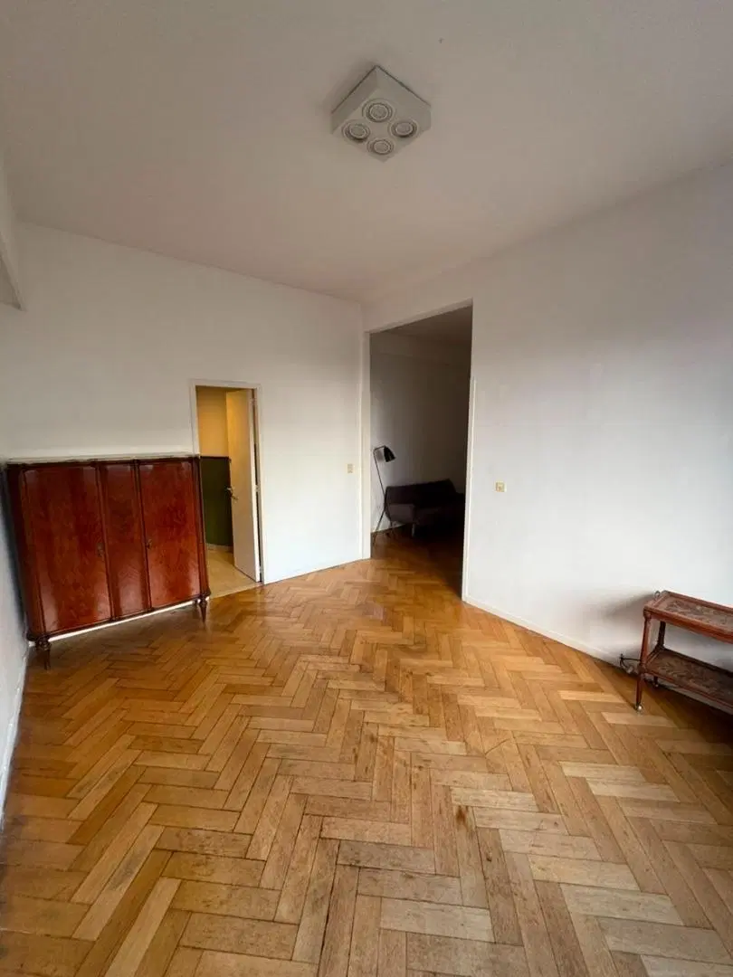 Venta Departamento 3 Ambientes con Dependencia Recoleta 2