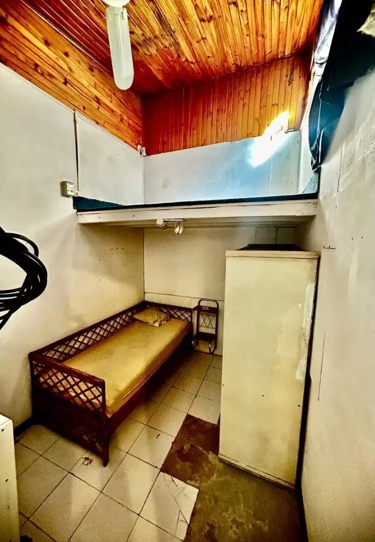 Venta de PH a Refaccionar con Patio y Terraza en Villa Cresp 2