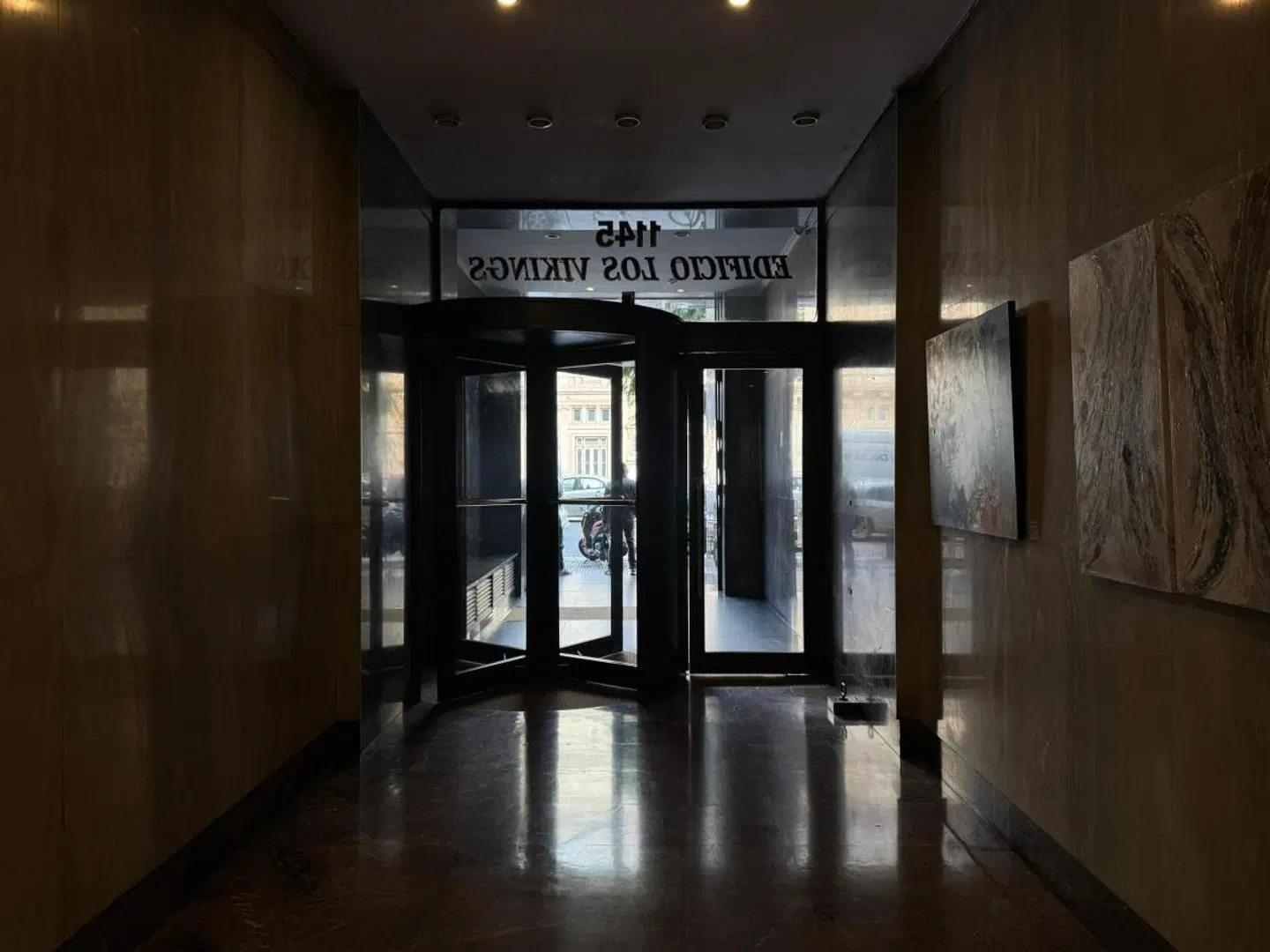 Alquiler de Oficina Comercial de 180 m² en Tribunales 5