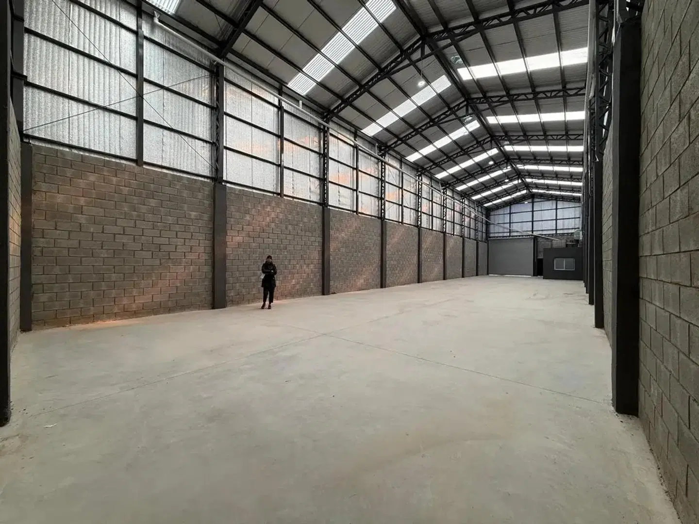 Alquiler de Galpón Industrial a Estrenar 400 m² 5