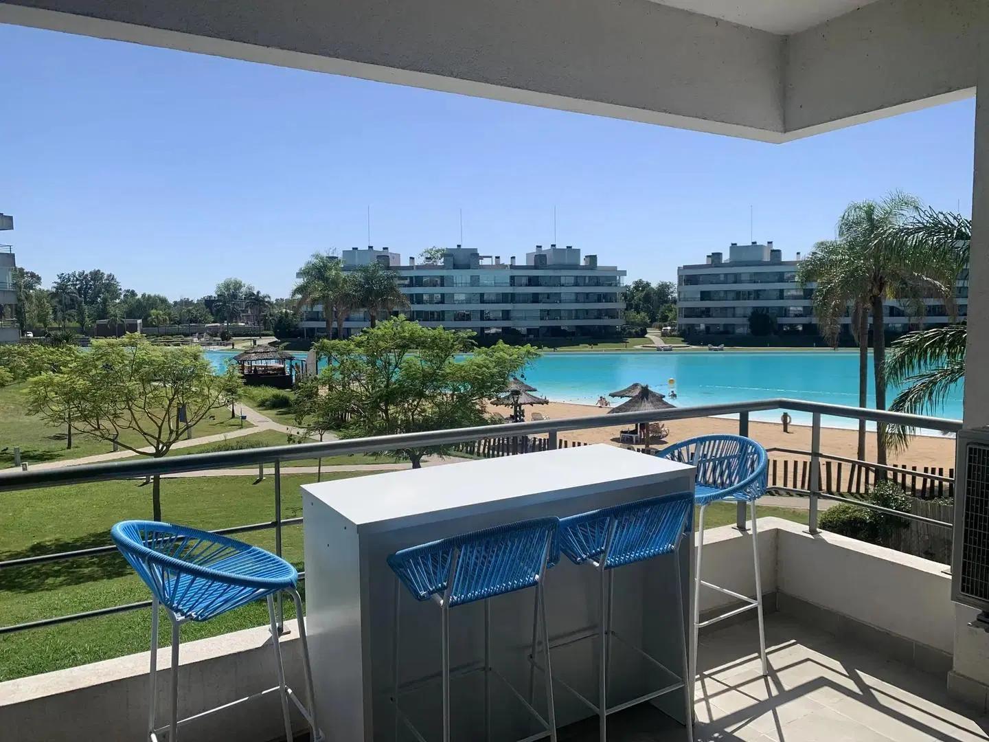 Venta Departamento 2 Amb con Vista a la Laguna Lagoon Pilar 3
