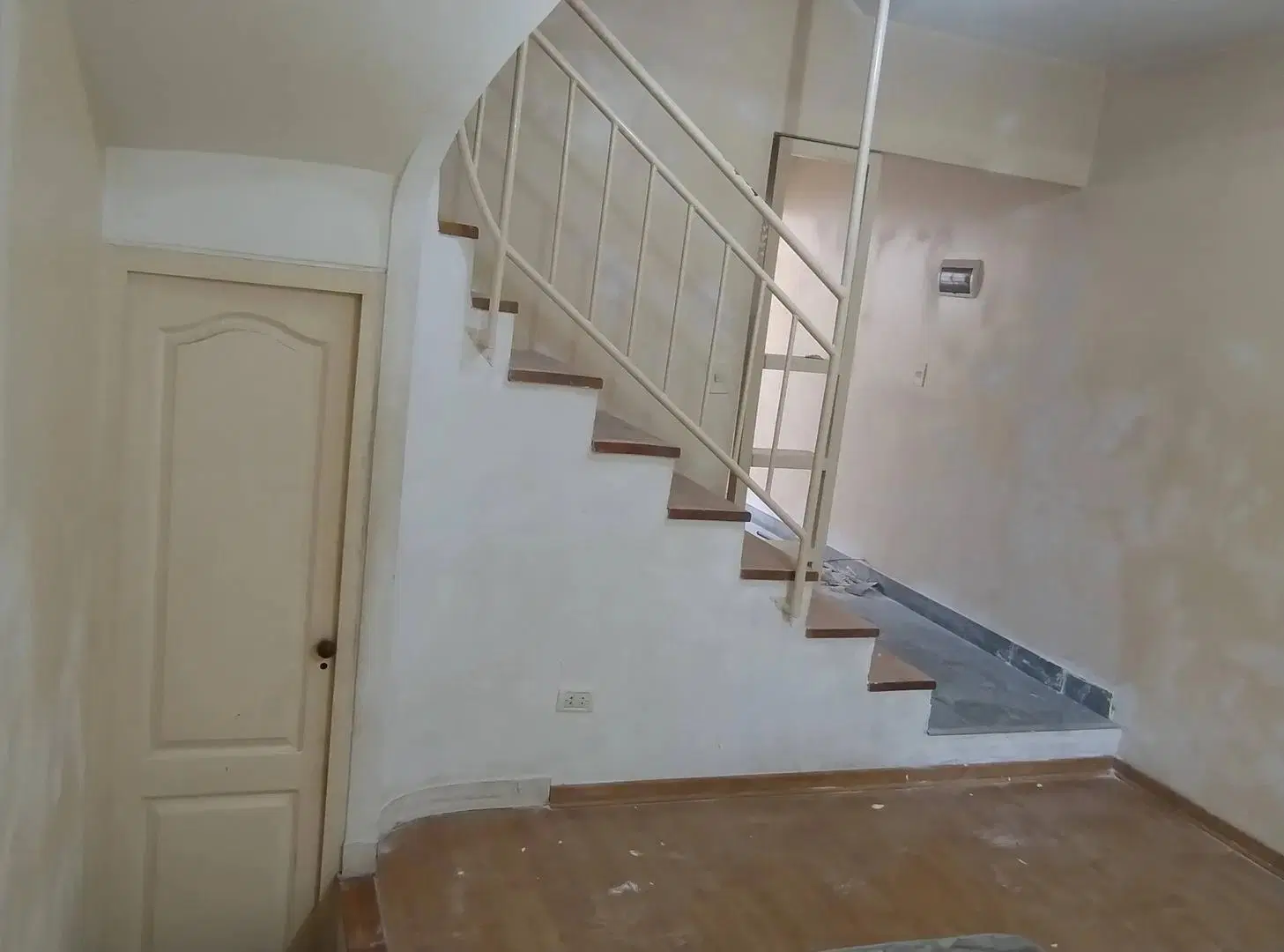 Alquiler de Casa Duplex de 4 Ambientes en Villa Urquiza 1
