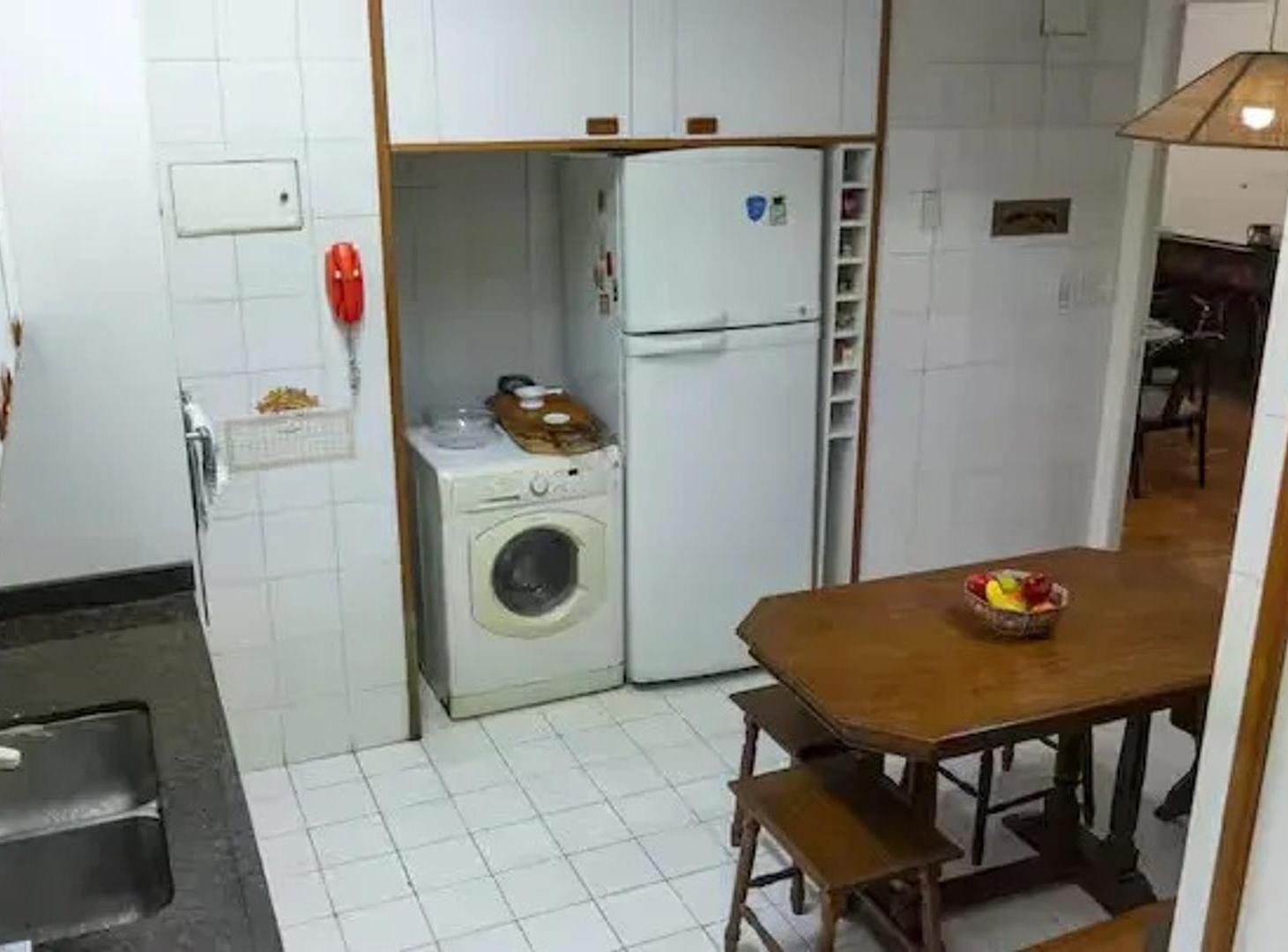 Foto de Alquiler Temporal Departamento 2 Ambientes en Monserrat, imagen 4