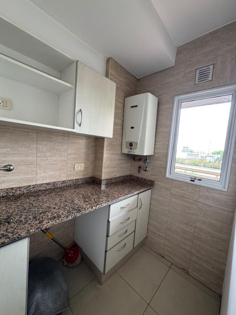 Foto de Venta Departamento 2 Ambientes en Villa del Parque, imagen 5