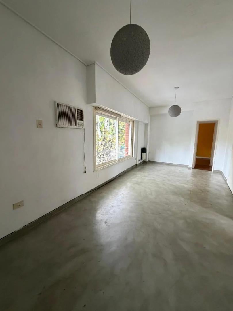Foto de Venta PH de 5 Ambientes en Coghlan, imagen 2