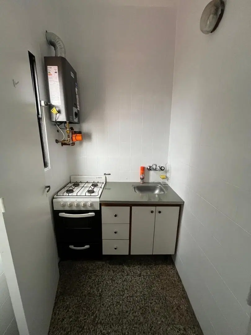 EXCELENTE ubicación Monoambiente con Terraza propia 3