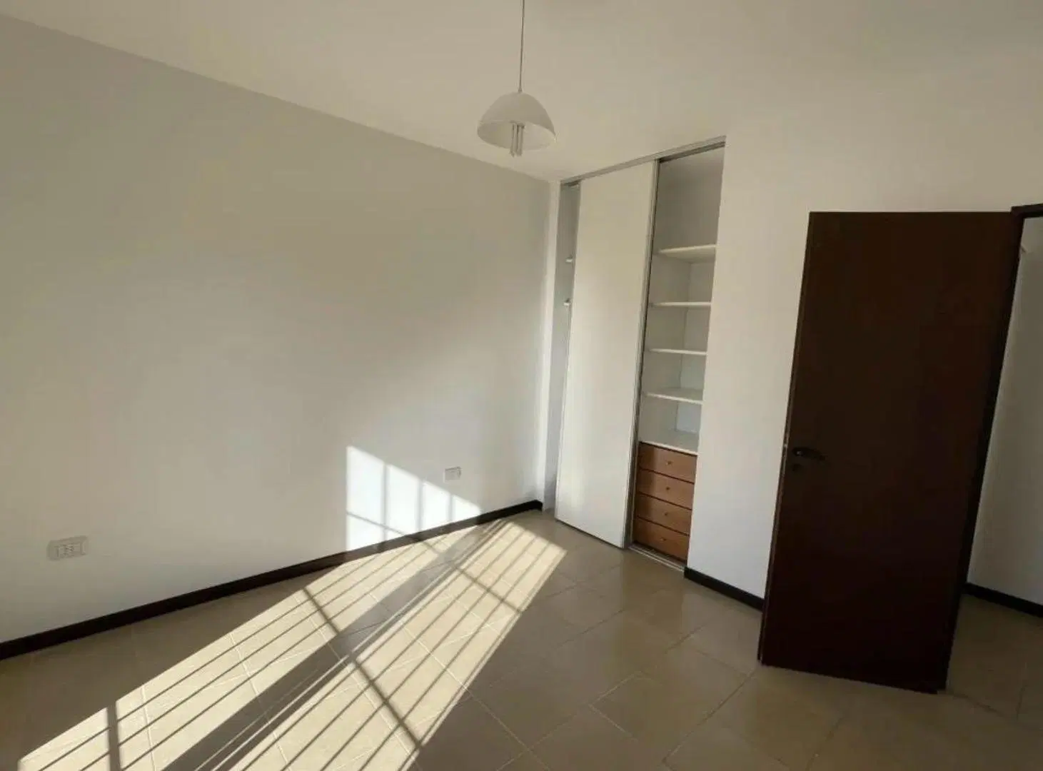 luminoso semipiso 1 dormitorio 1