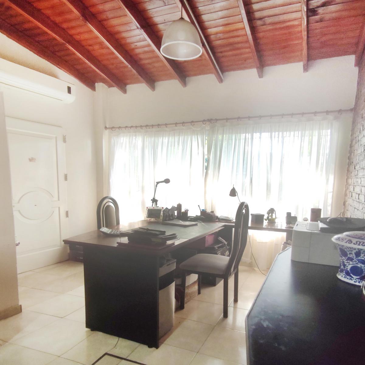 Casa en Venta 5 Ambientes Ituzaingo Norte 5