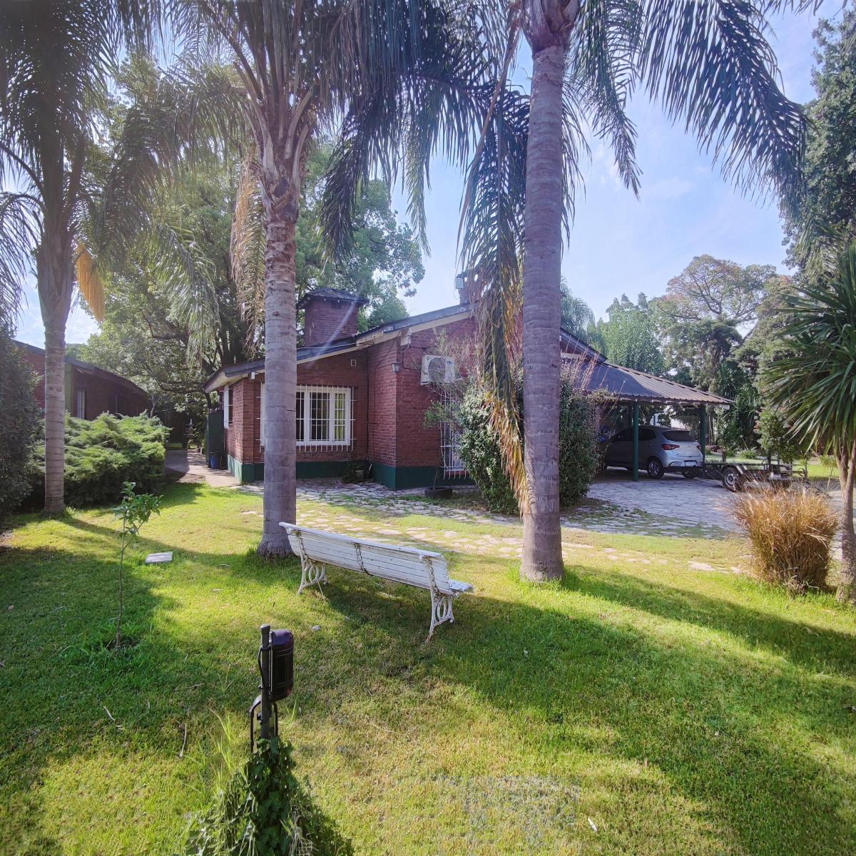 Casa en Venta 5 Ambientes Ituzaingo Norte 1