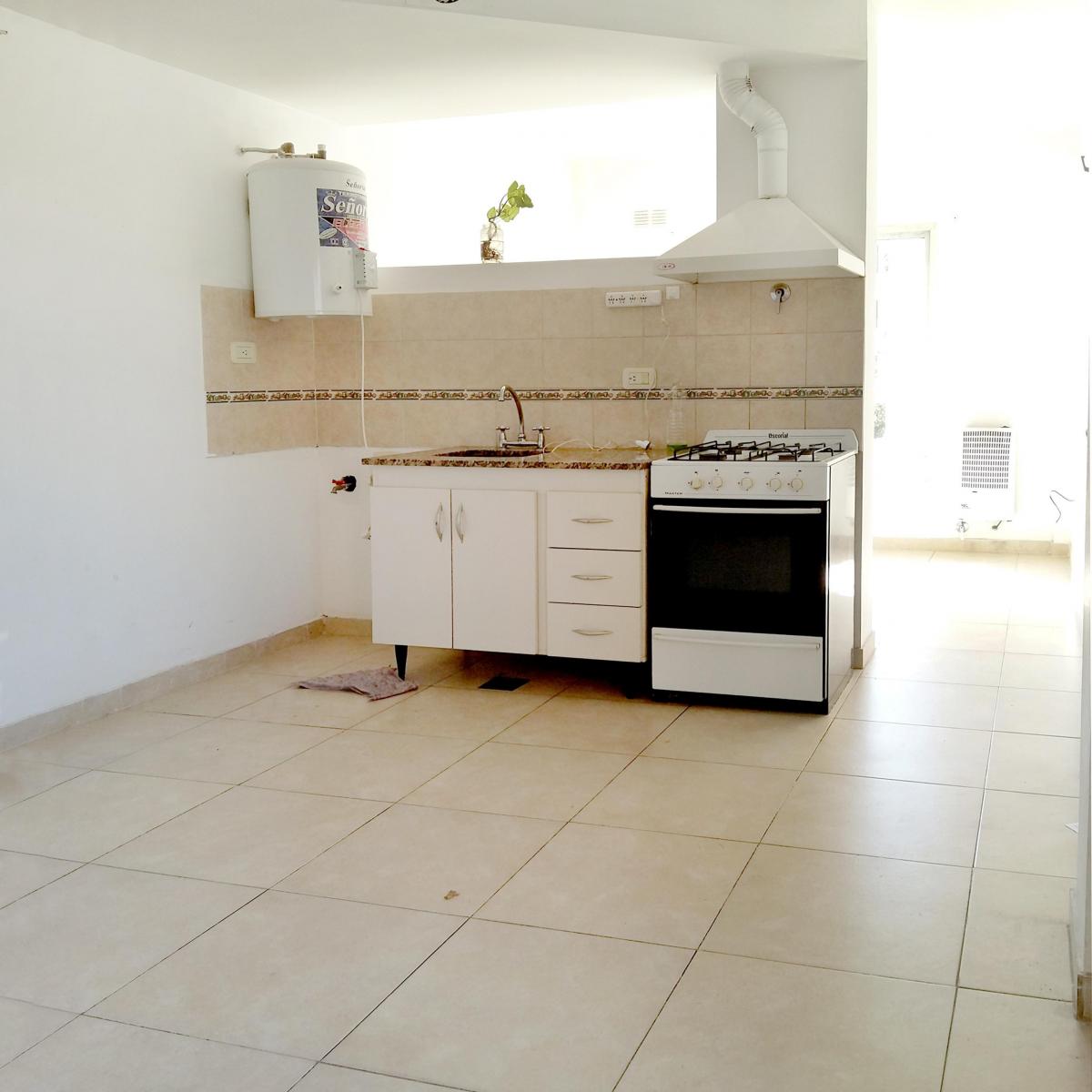 Venta Monoambiente Dividido Con Jardín