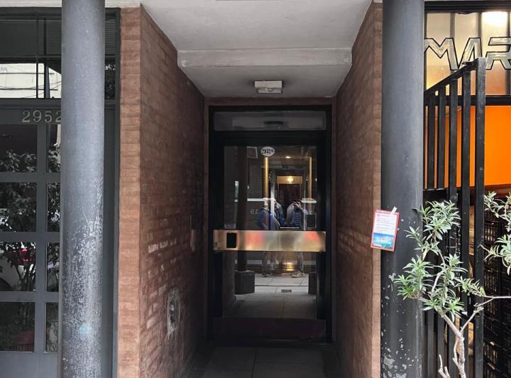 Monoambiente en Recoleta con balcon y conexión a lavarropa 2