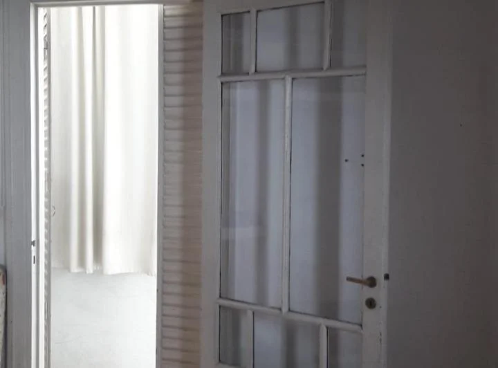 Hermoso 2 ambientes sin muebles con terraza en Caballito 3