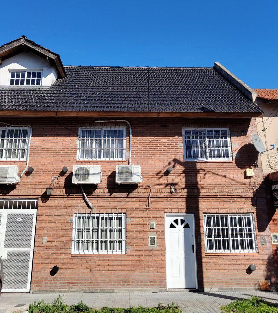Triplex 4 ambientes En Venta Haedo
