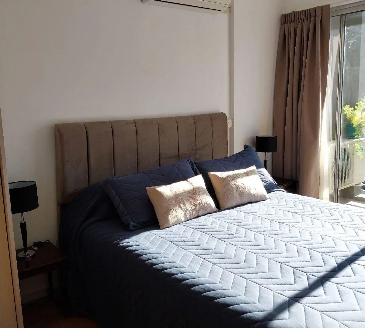 monoambiente amoblado en Belgrano con balcón aterrazado luz natural y excelente conexion 3