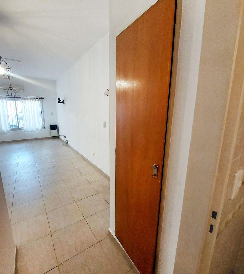 Foto de Alquiler Monoambiente En Haedo, imagen 2