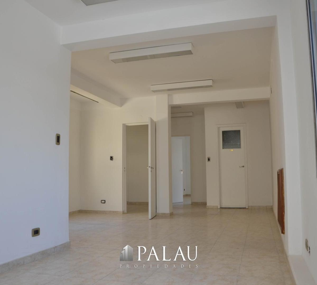 Edificio de Oficinas en Block Excepto Local Comercial 5