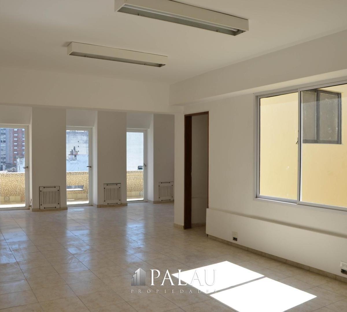 Edificio de Oficinas en Block Excepto Local Comercial 1
