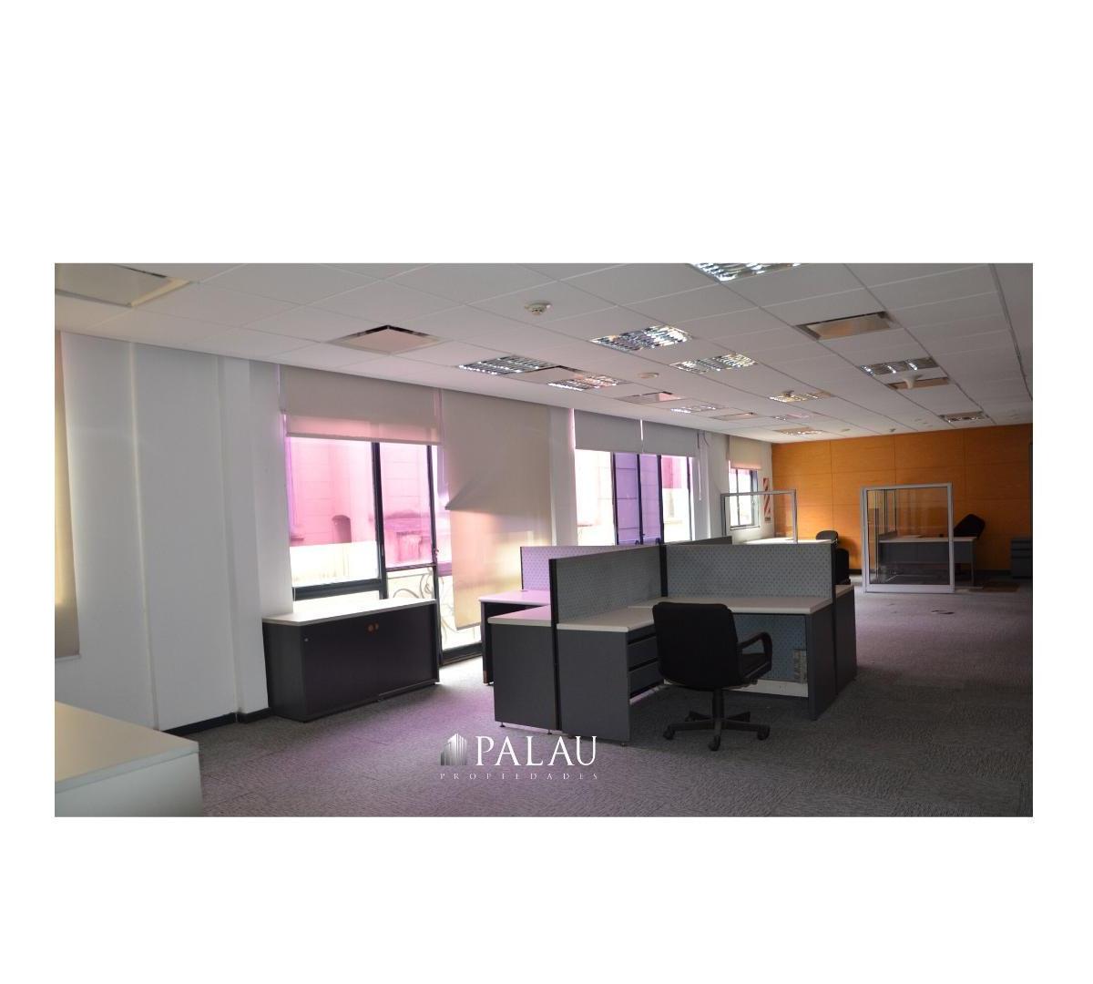 Oficinas en Perón y Reconquista 1