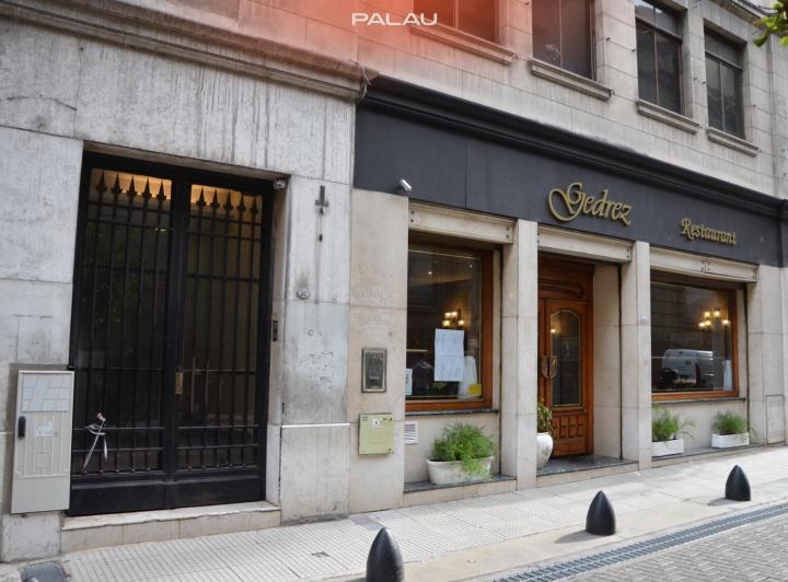 Oficinas en Perón y Reconquista 3