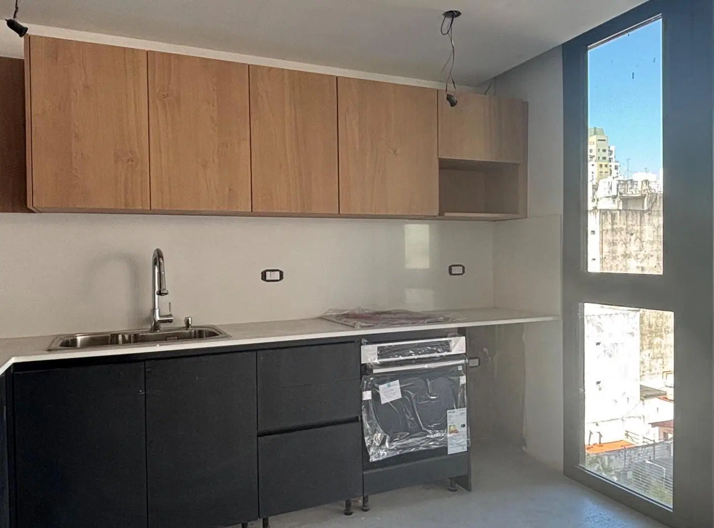 Excelente 3 ambientes con 2 dormitorios en suite 2