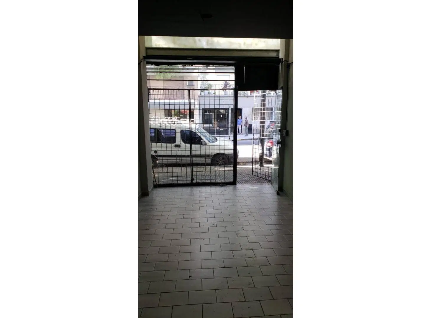 Sin Expensas - Local Comercial - Ugarteche 2894 5