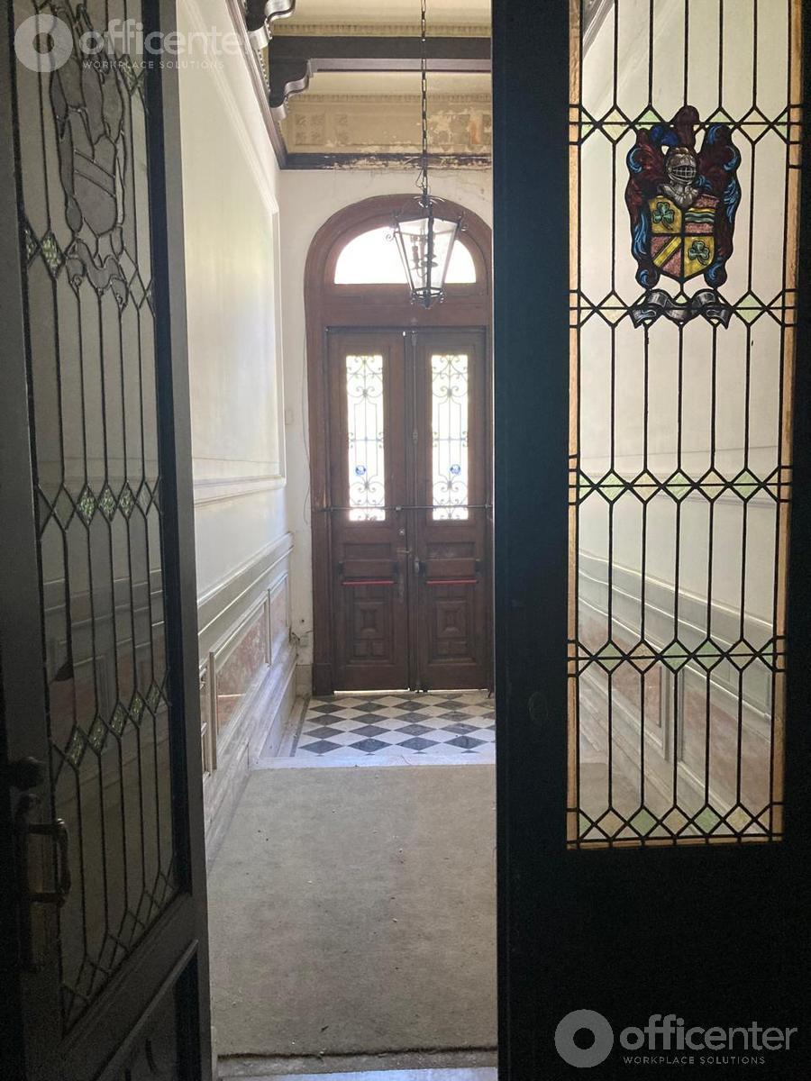 Foto de Edificio Corporativo Histórico en venta - Oficinas - Av. Hipólito, imagen 5