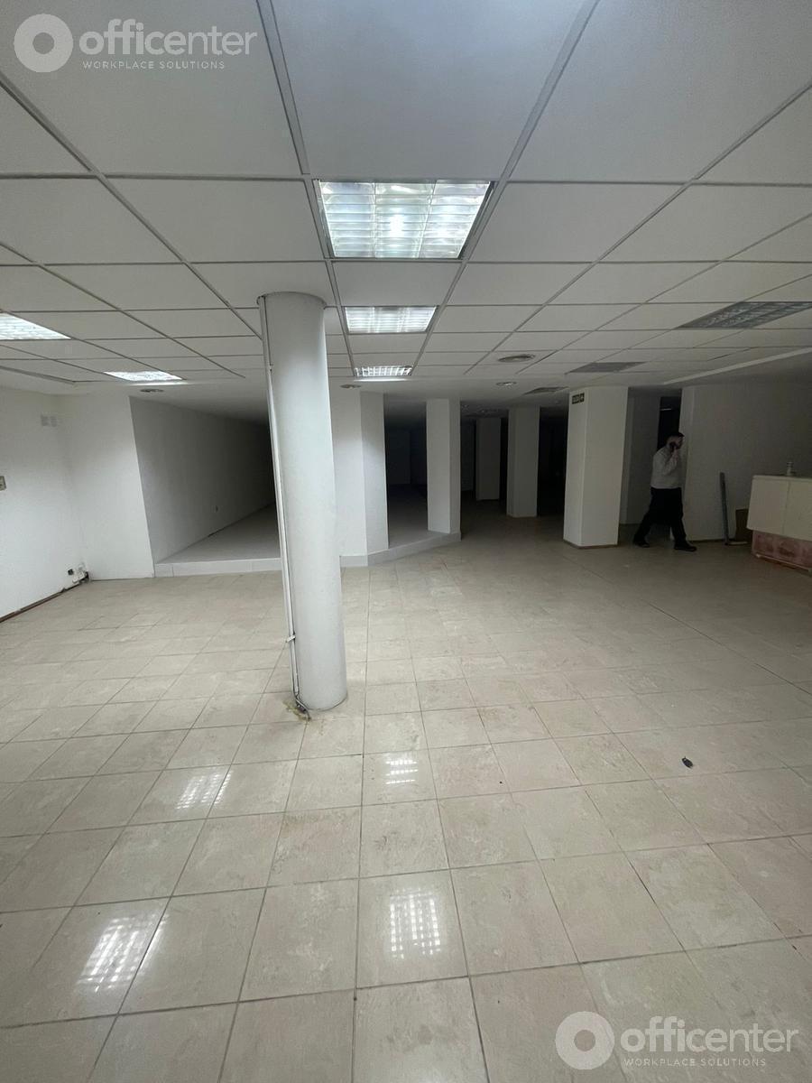 Foto de Edificio Corporativo - Esquina Plaza San Martín -Pleno Centro de Córdoba, imagen 4