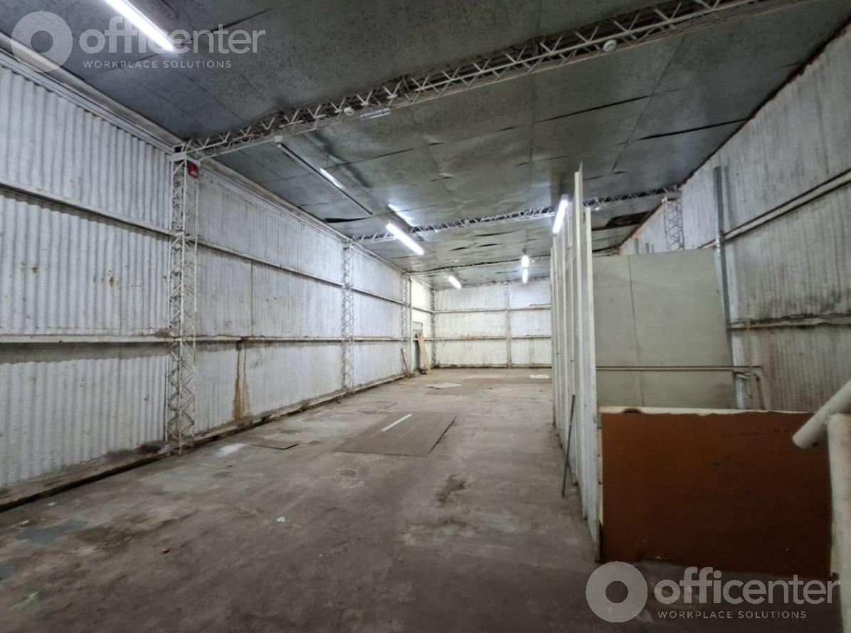 LOCAL EN ALQUILER A METROS DEL MERCADO NORTE - 640 m2 Cubiertos - Ex supermercado