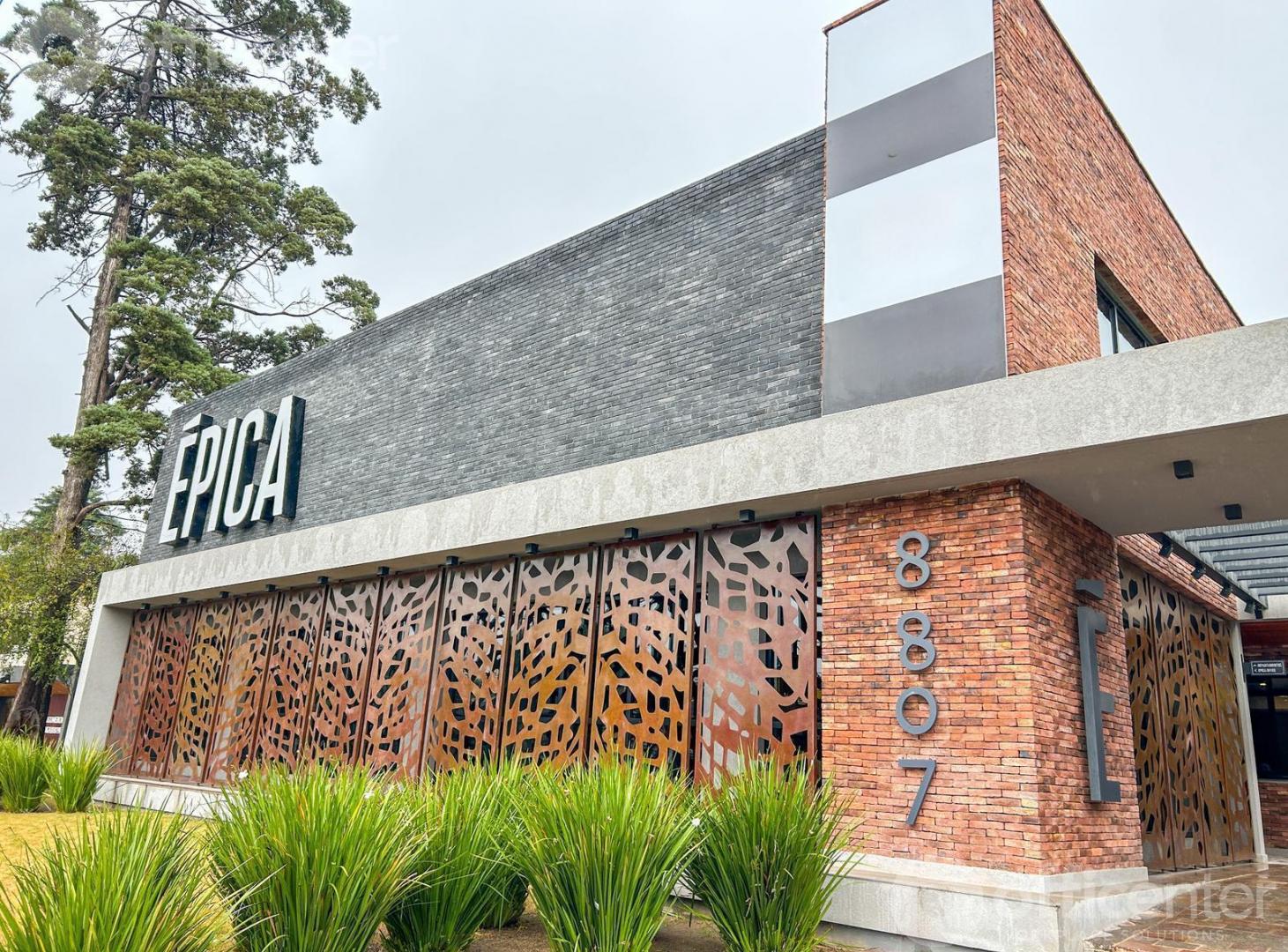 Oficina en Alquiler - 1 Planta 7 Cocheras - Epica Office - Recta Martinolli