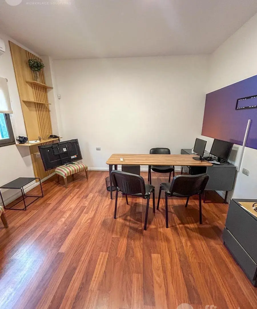 Edificio de oficinas en Alquiler en Barrio Juniors - Perfecto para coworking, consultorios, estudios 1