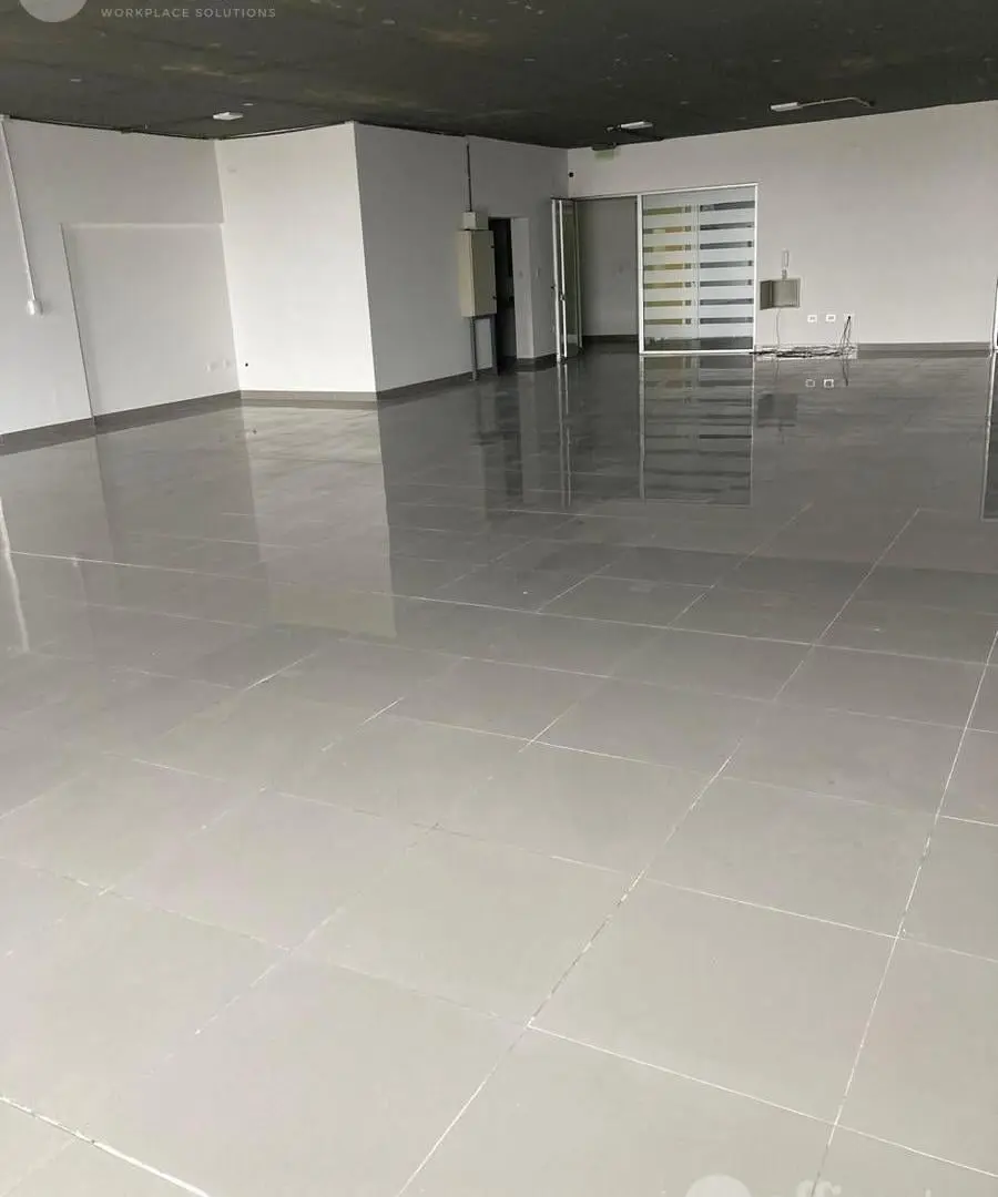 Oficina en Alquiler en Diva de Gama - 200 m2 4