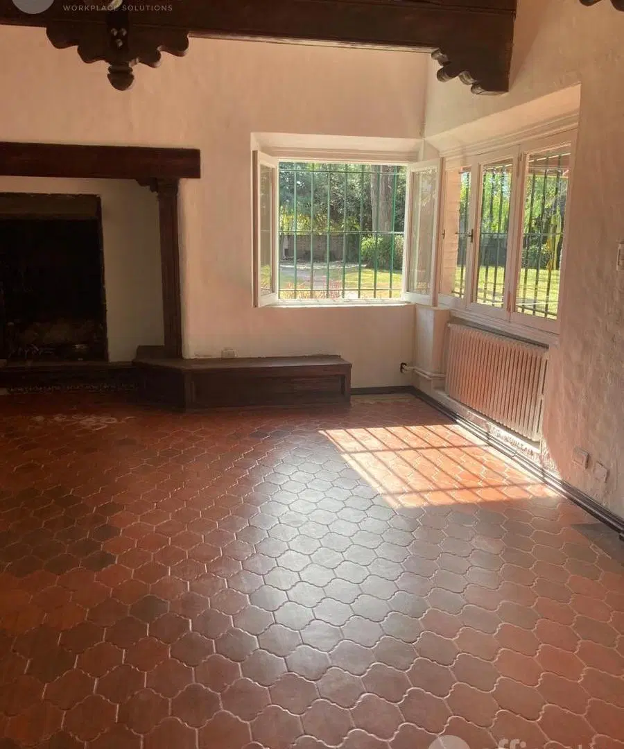 Casa para fines comerciales en Alquiler  - Cerro de las rosas 2