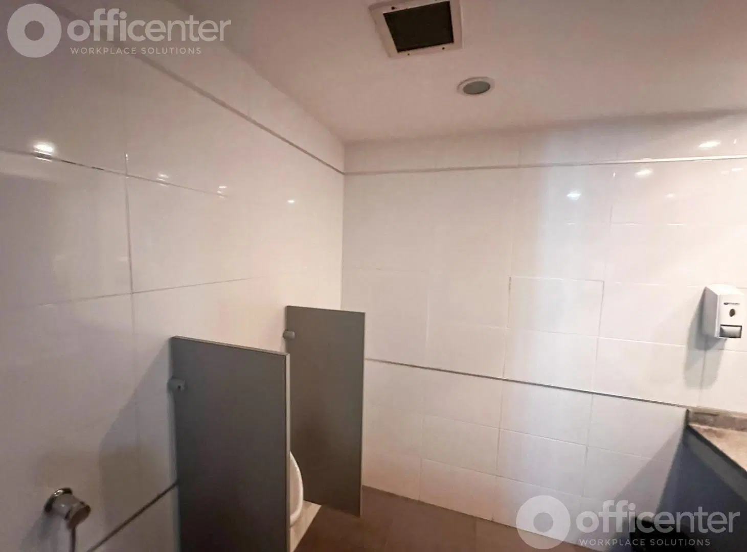 Alquiler de Oficina Amoblada en Baigorri 653, con SUM 2