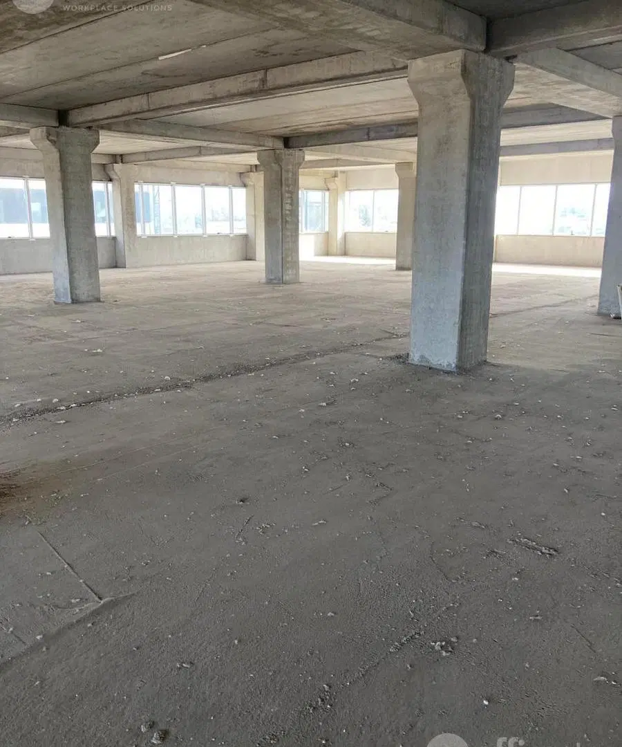 Oficina de 660 m2 en ALQUILER en PEA 5