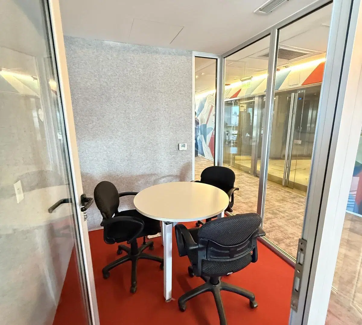 Espacio Corporativo Temporal en CAPITALINAS | 2 Oficinas Privadas Conectadas 4