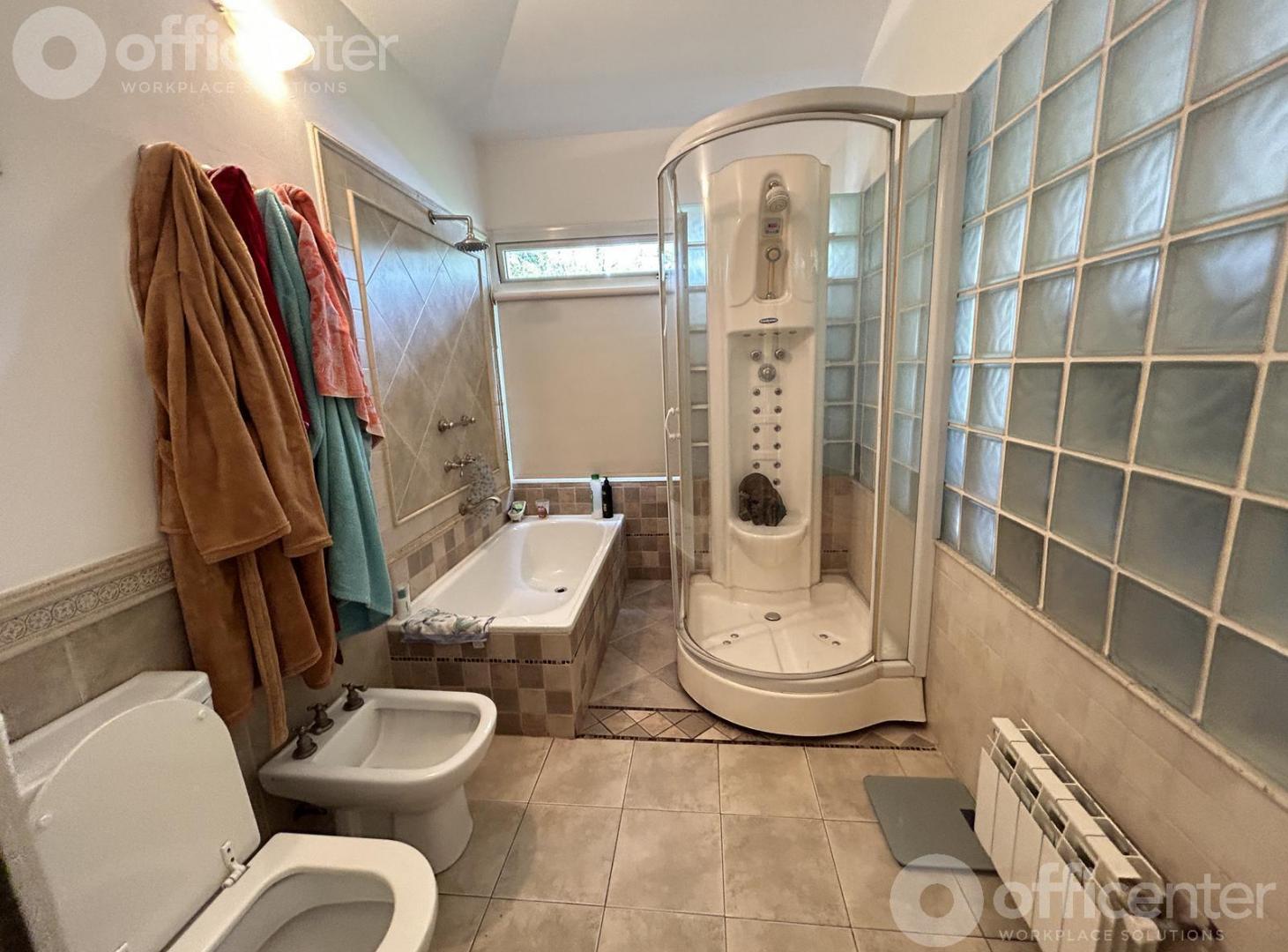 Foto de Casa de Categoría EN VENTA en Barrio Privado Barrancas de Urca, imagen 3
