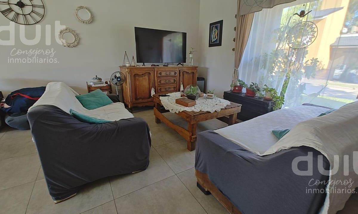 Casa en Claros del Bosque 4 Dorm.! Central Excelente Ubicacion! 2