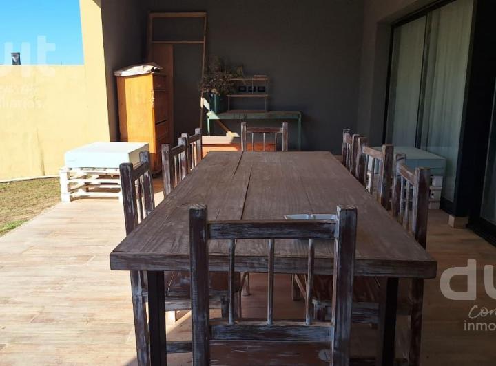 Casa en venta 3 dormitorios y 3 baños en Docta Avenida 5