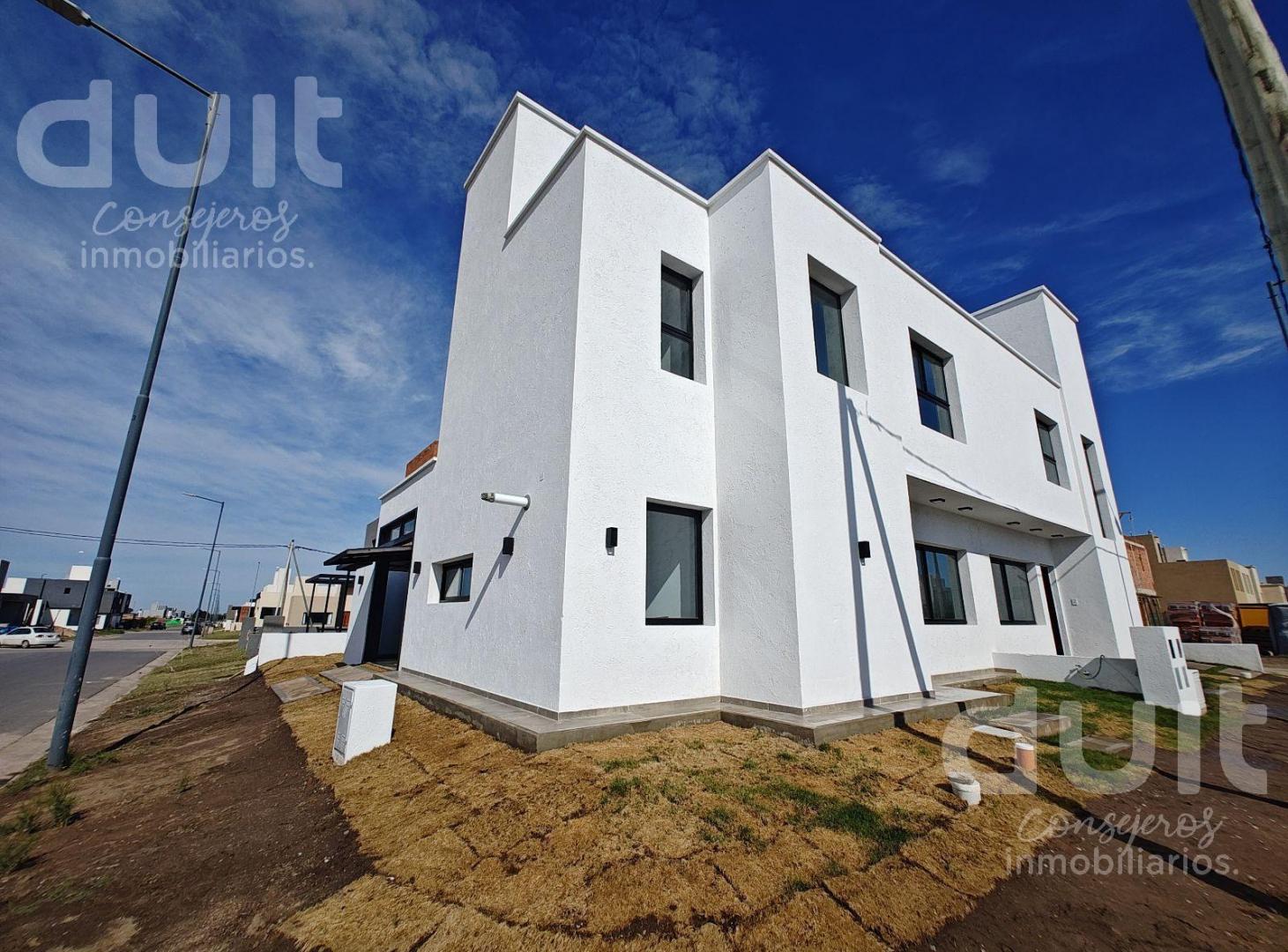 Excelente duplex 2 dor para ampliar en Terrazas de Manantiales