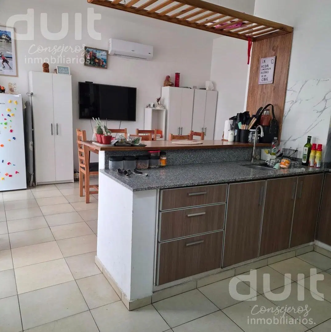 OPORTUNIDAD DUPLEX 3 DORMITORIOS CLAROS DEL BOSQUE 3
