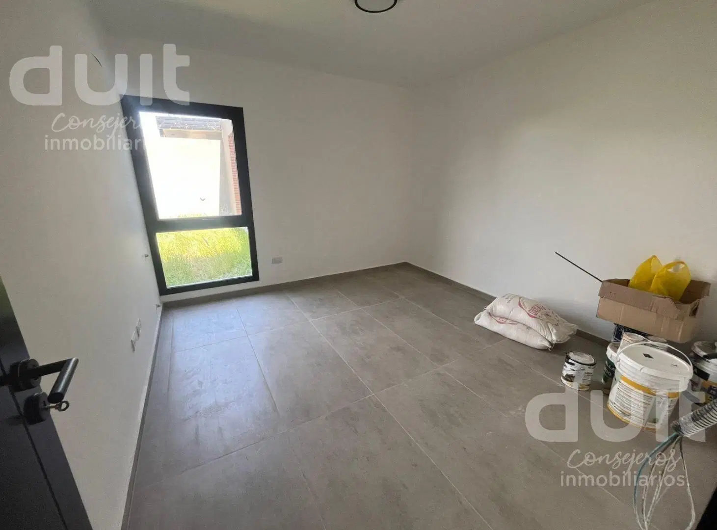 Casa en Distrito Sur toda en PB! Entrega Inmediata! 5