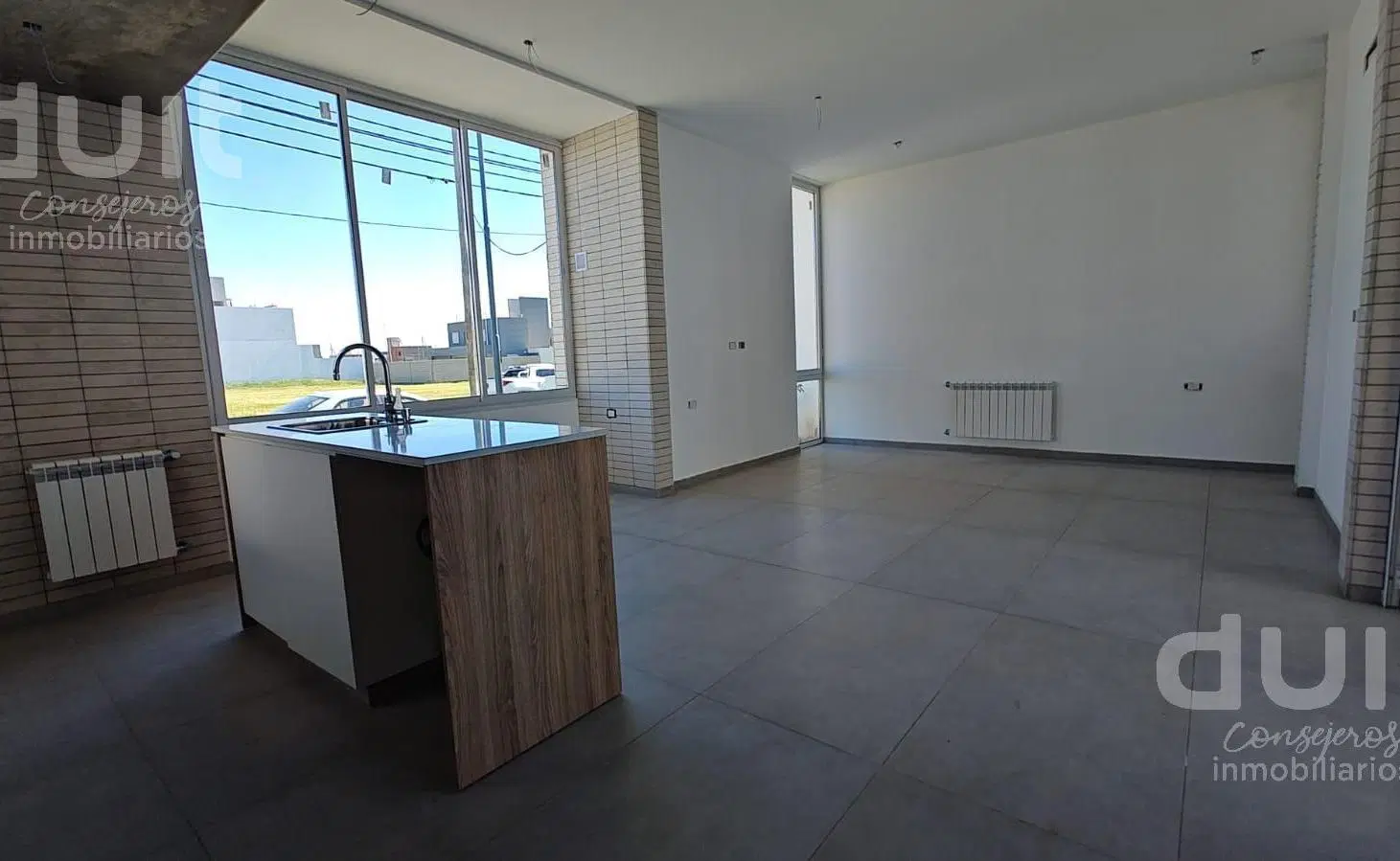 CASA lista para vivir de tres dor, UNA SOLA PLANTA en RINCONES DE MANANTIALES. 1