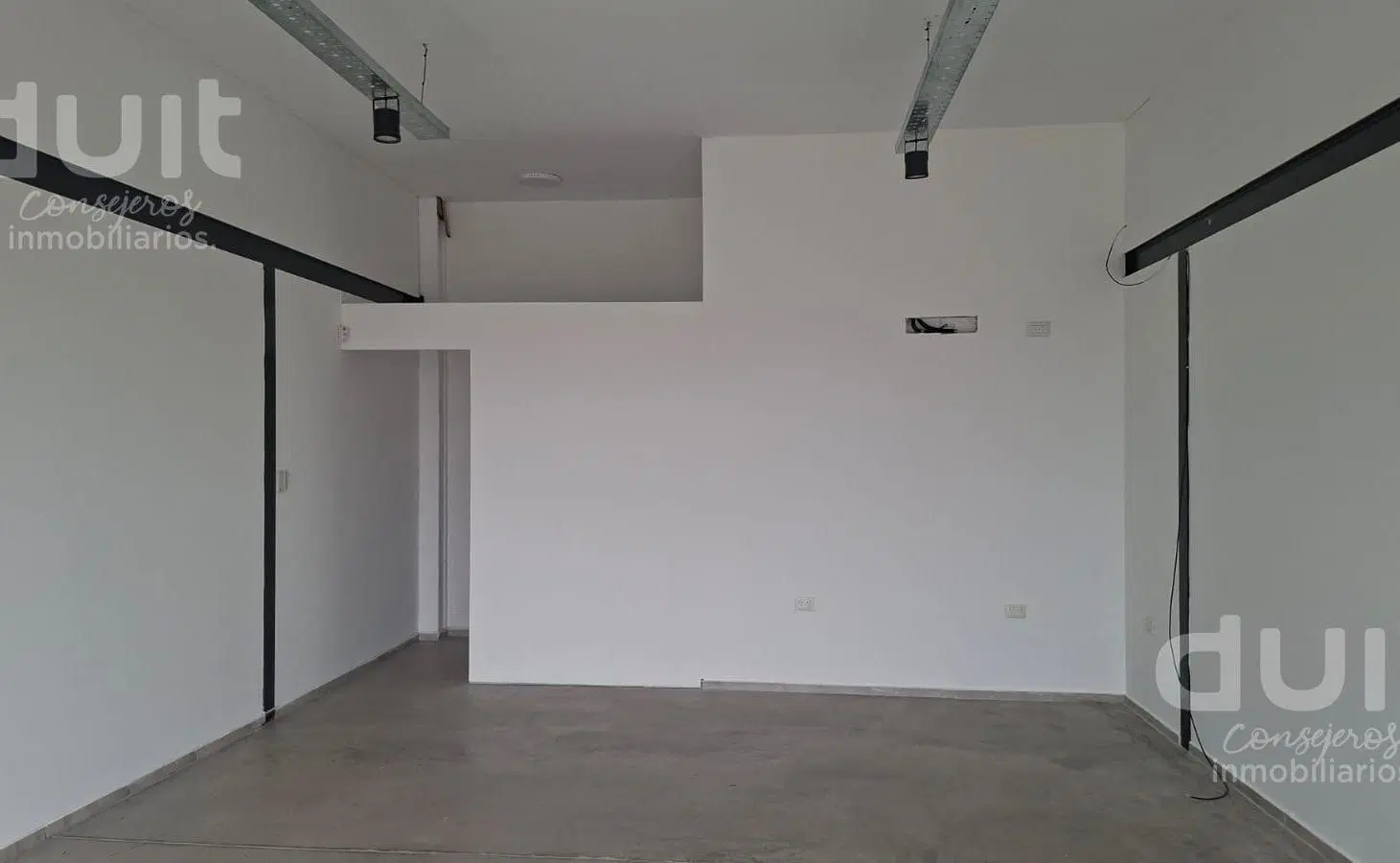 Local en Docta Boulevard 3