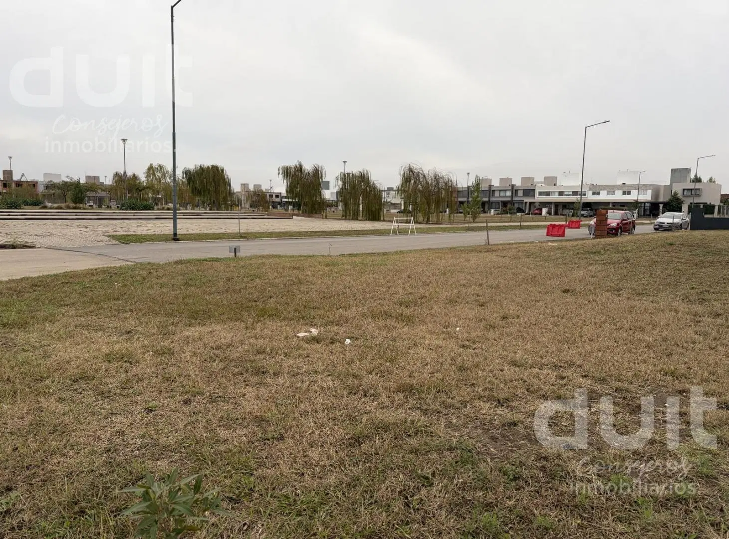 Duplex de 2 dormitorios en Alquiler en Solares de Manantiales 2